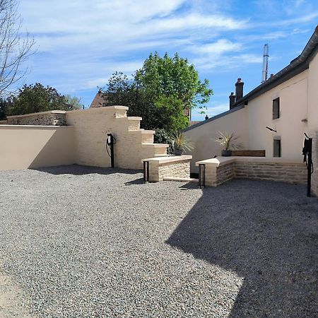 La Maison D'Ernest - Climatisee - Circuit Dijon Prenois Экстерьер фото