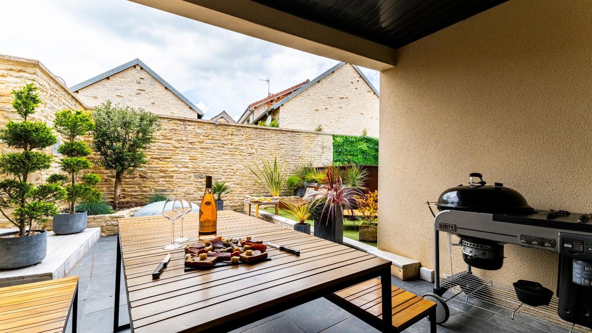 La Maison D'Ernest - Climatisee - Circuit Dijon Prenois Экстерьер фото