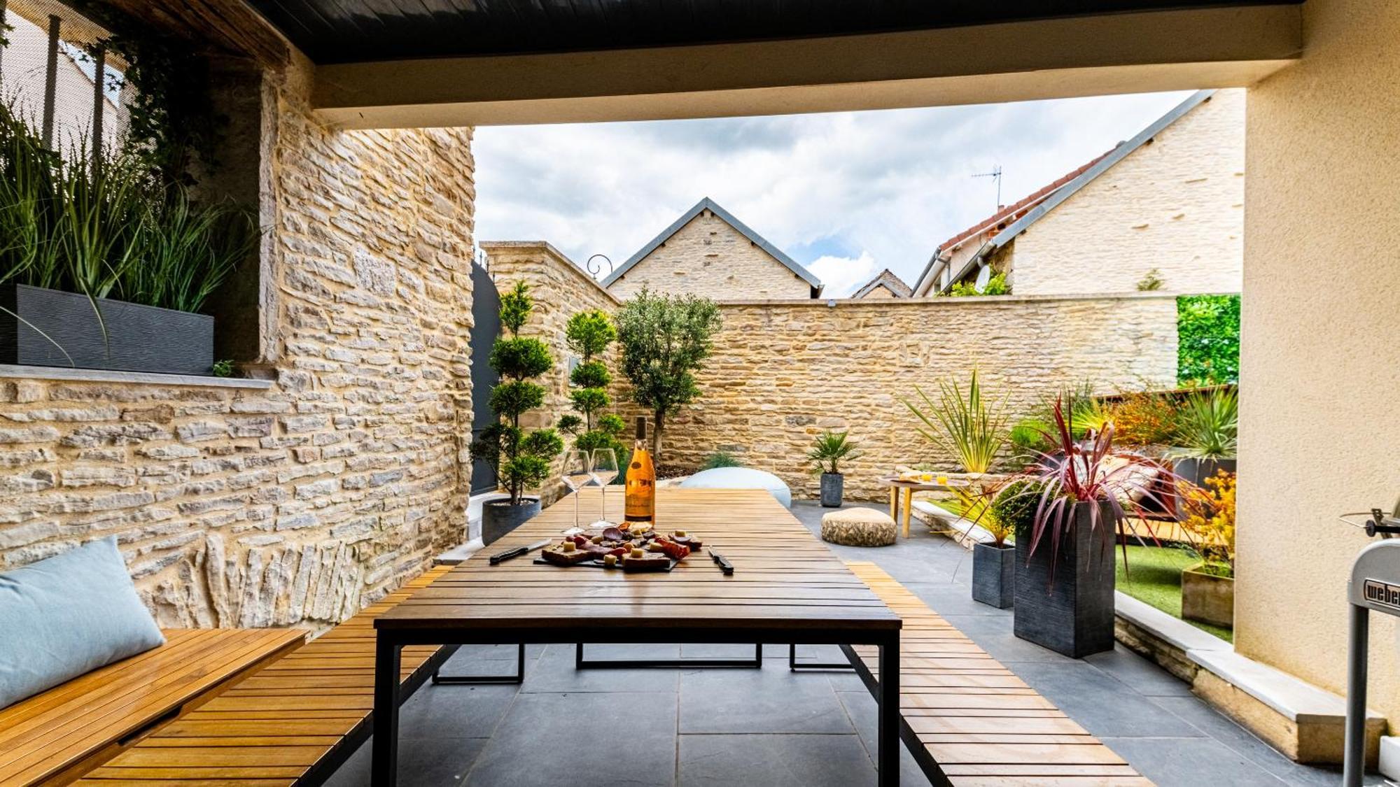 La Maison D'Ernest - Climatisee - Circuit Dijon Prenois Экстерьер фото
